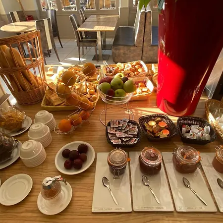 Hotel Kyriad Orange Centre - & Restaurant - La Galerie D'art Des Princes - Provence Alpes Cote D'azur - France - Proche A7-a9 - Exit21- Chateauneuf-du-pape Avignon Bollene Nimes 3*