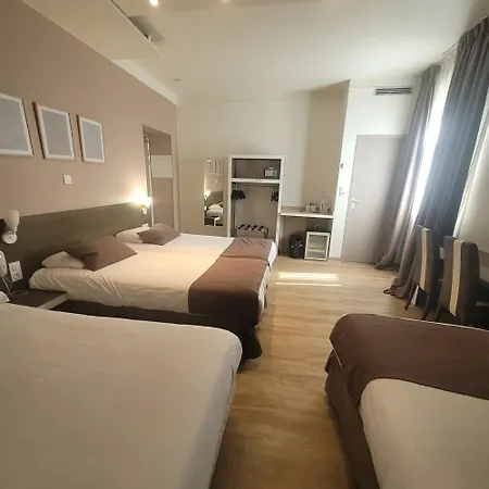 Kyriad Orange Centre 3* Orange (Vaucluse)